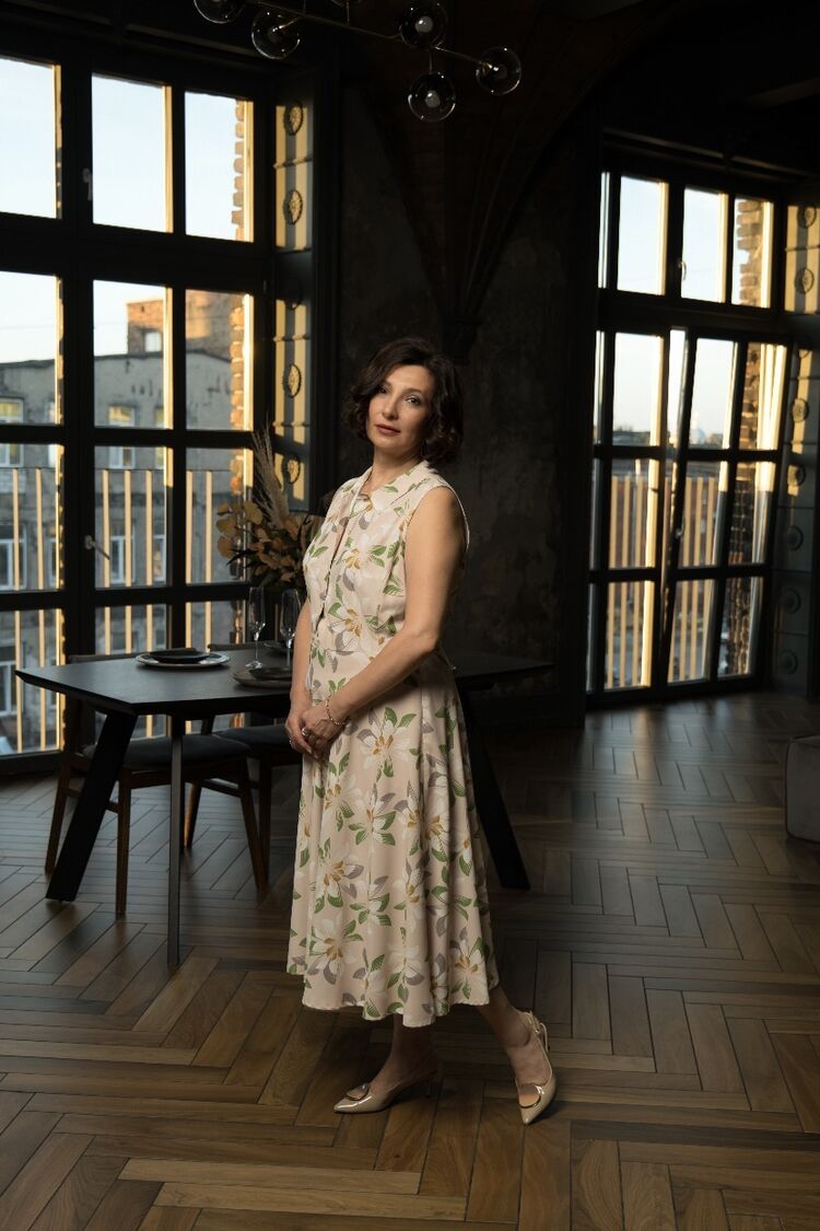  37742739  , 54 ,    -