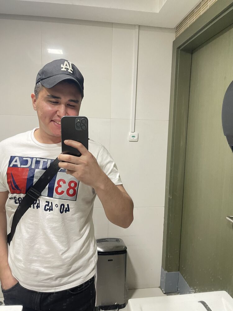  38307429  , 27 ,    