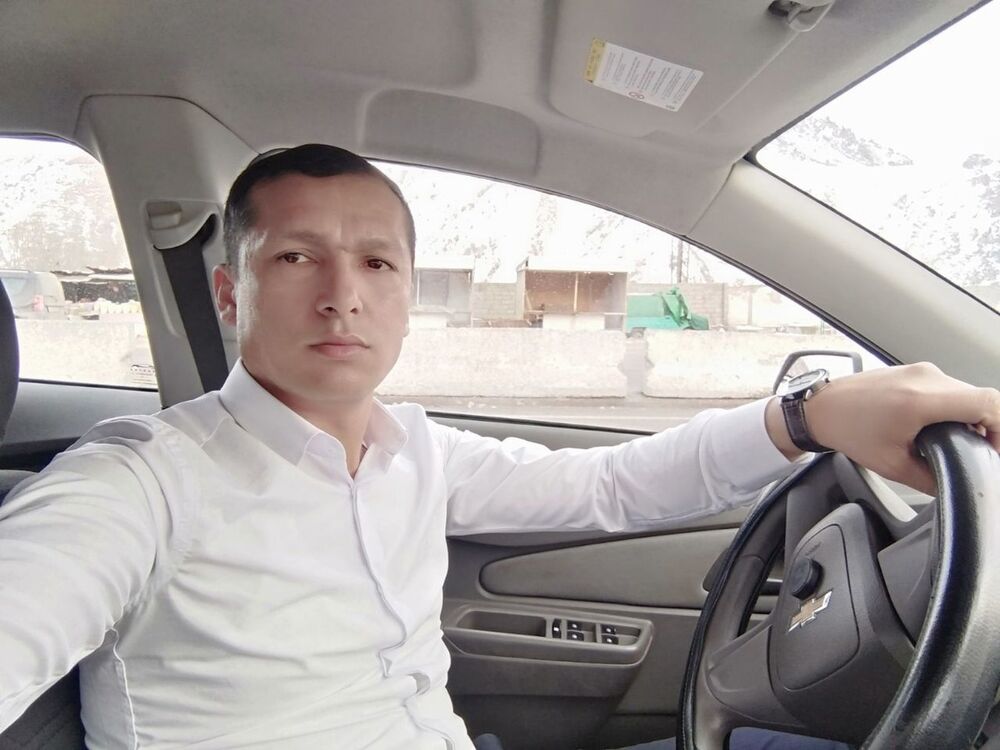  19231559  Bahtiyor, 34 ,    