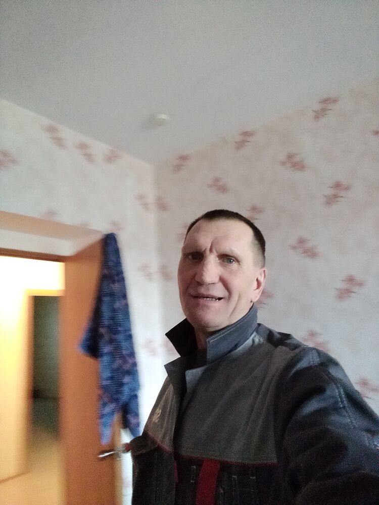  43915109  , 49 ,    