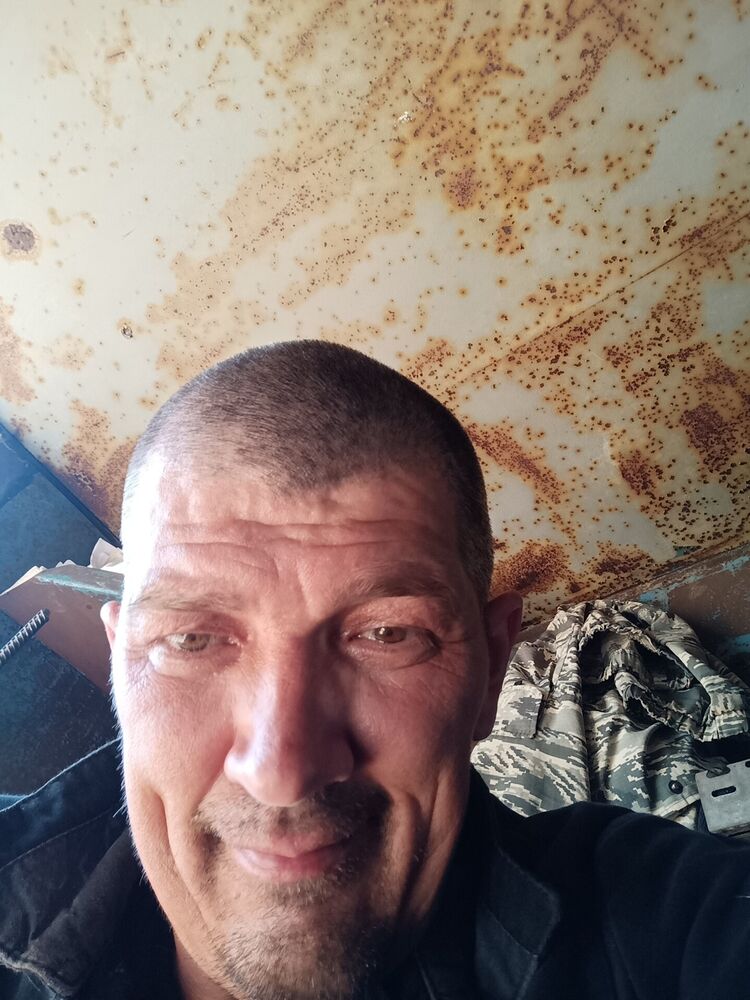  28083209  , 48 ,    