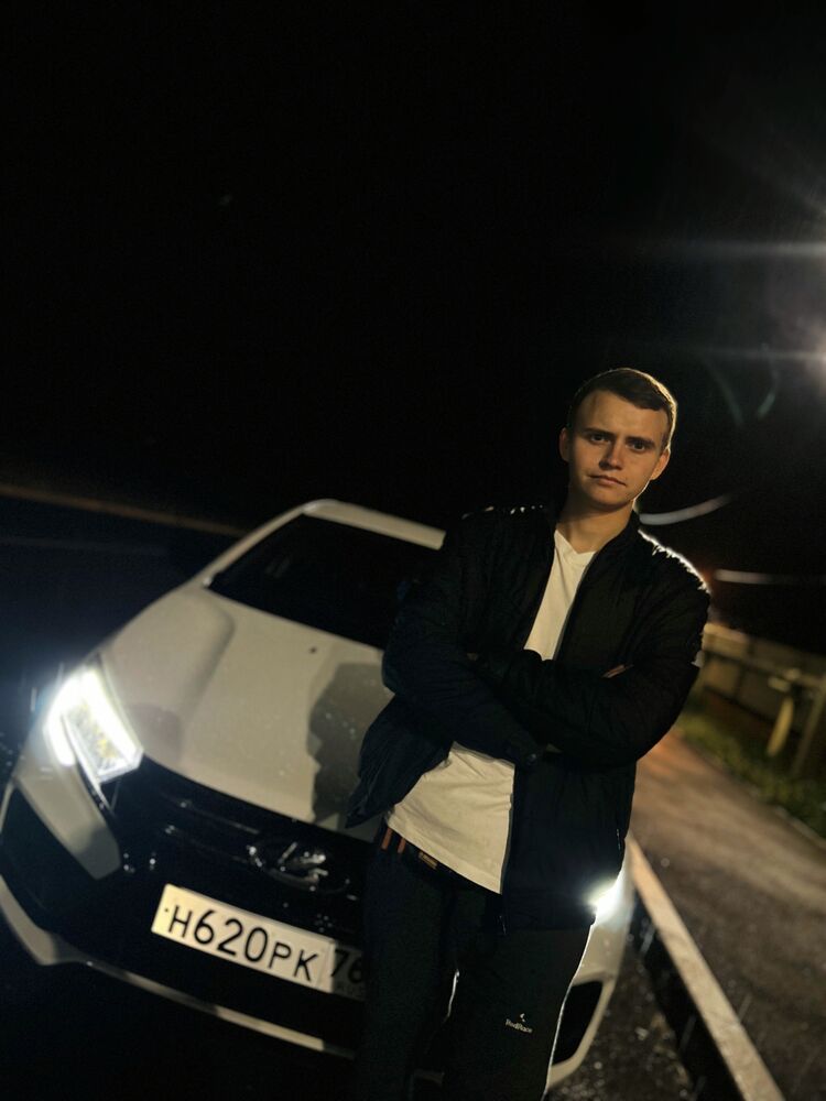  --,   Viktor, 22 ,   ,   