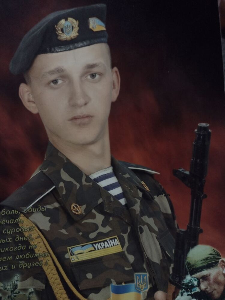  35532459  , 37 ,    