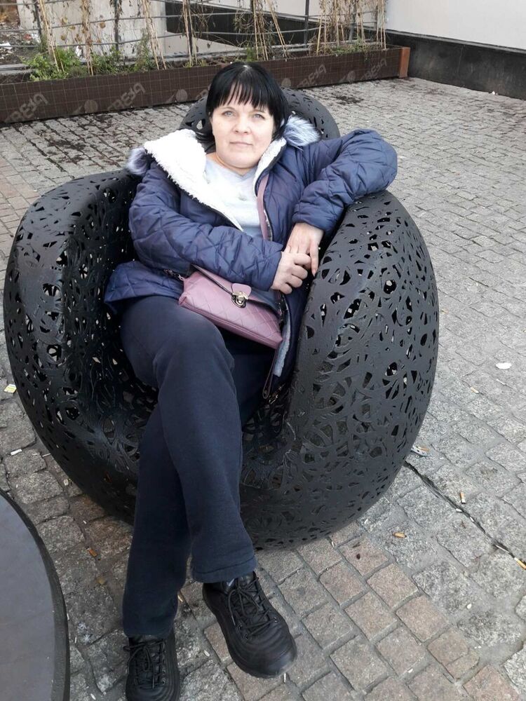  19402849  , 49 ,    