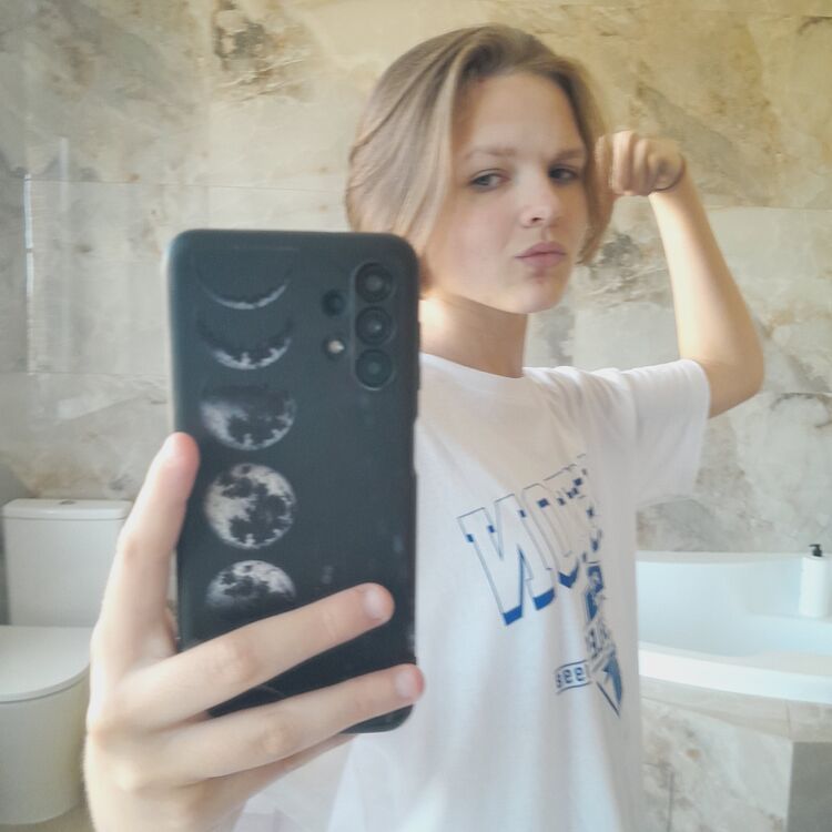  44078159  , 19 ,    