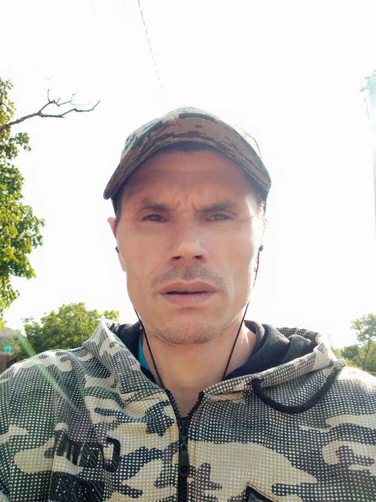  ,   Fiodor, 41 ,   ,   