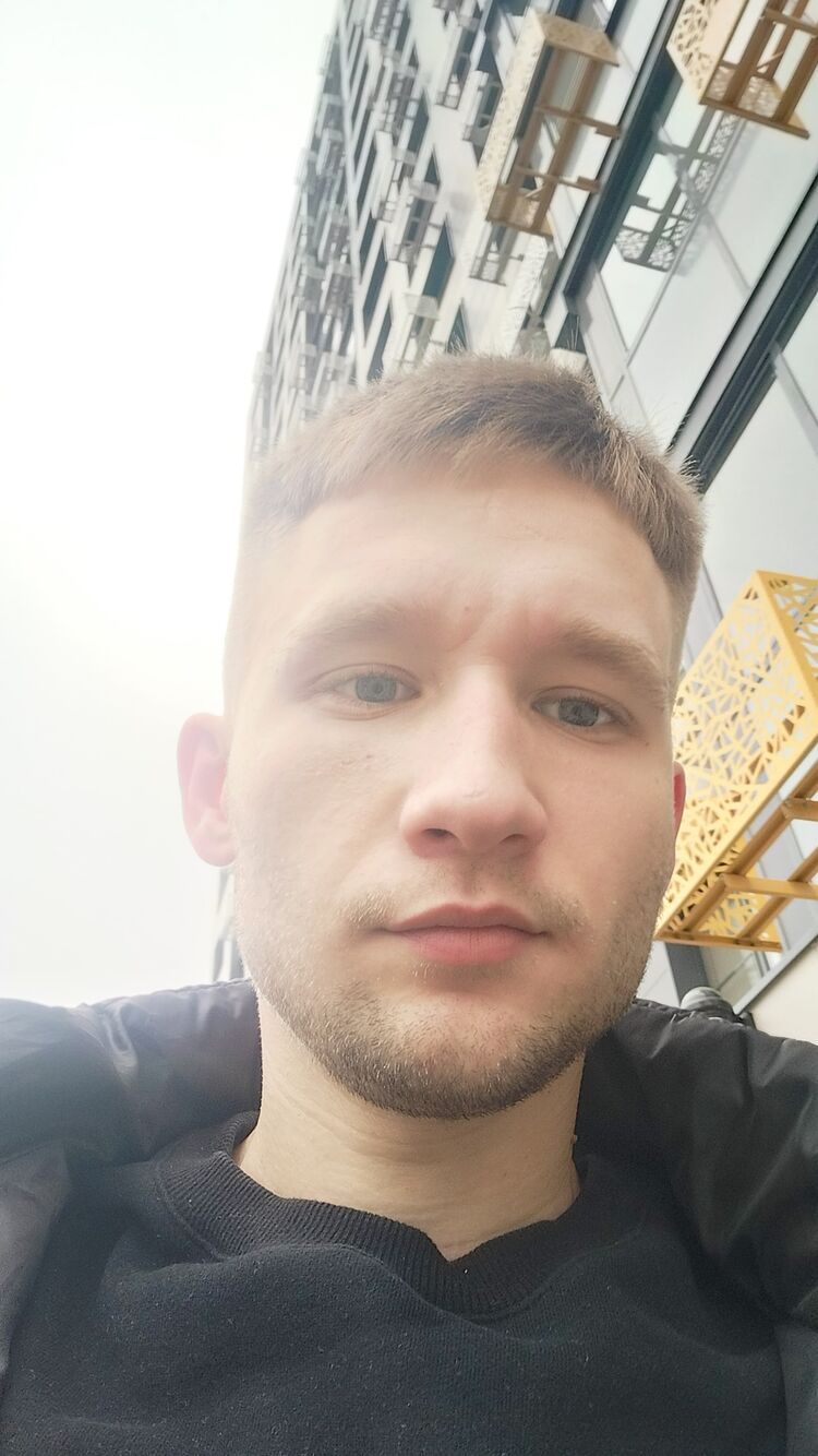  46540389  , 22 ,    