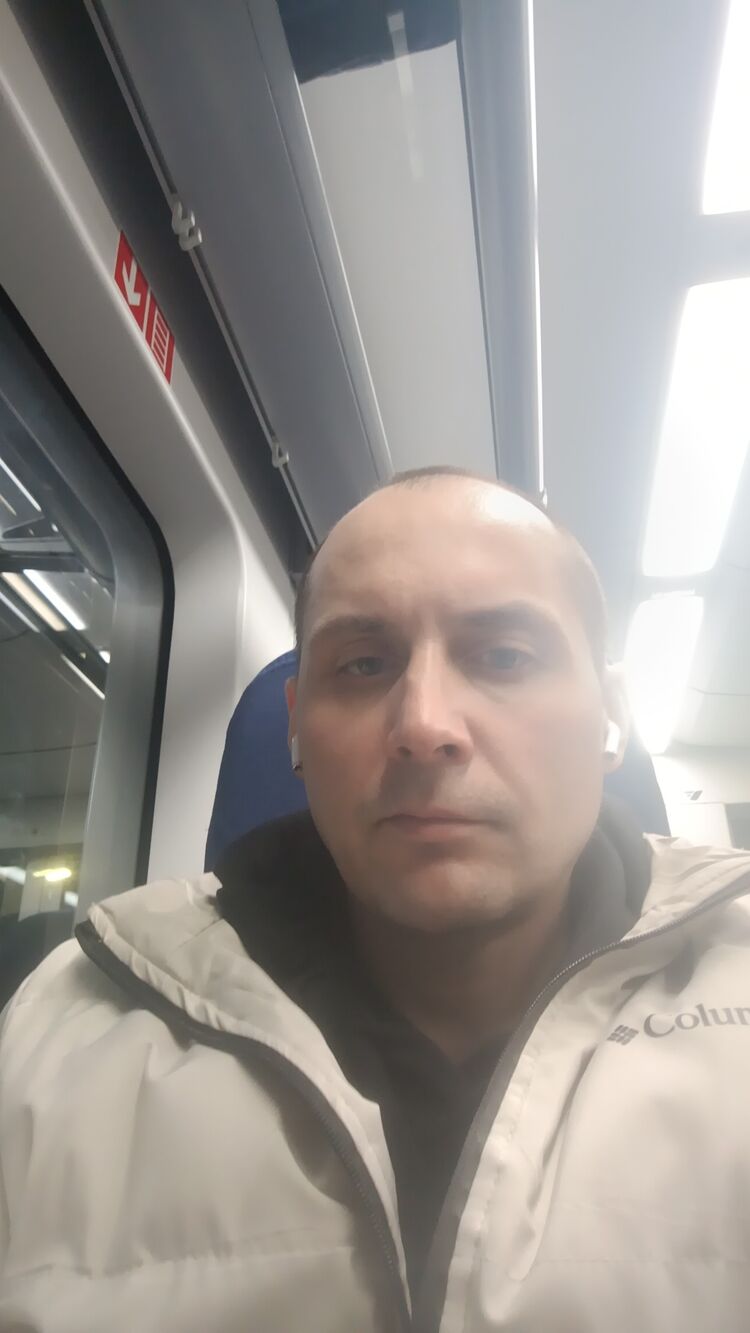  42274979  , 38 ,    