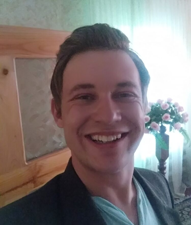  ,   Tony, 31 ,   ,   , c 