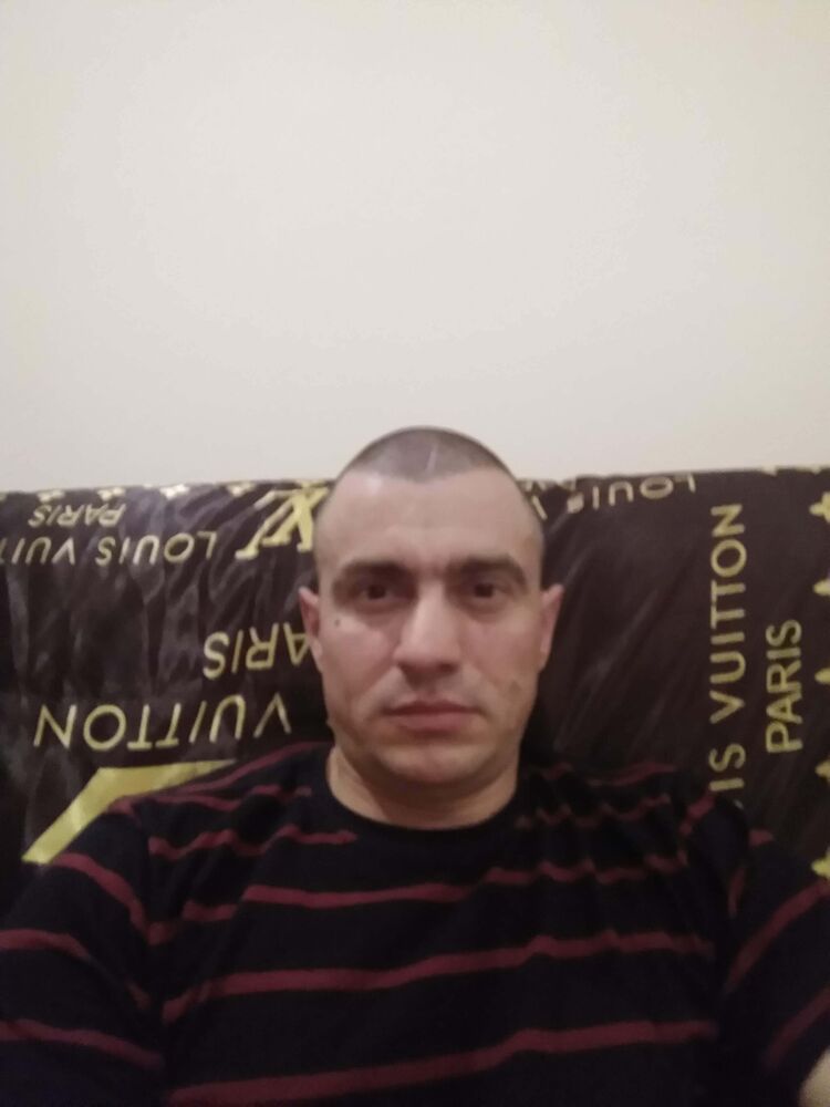  54617559  Oleg, 43 ,    