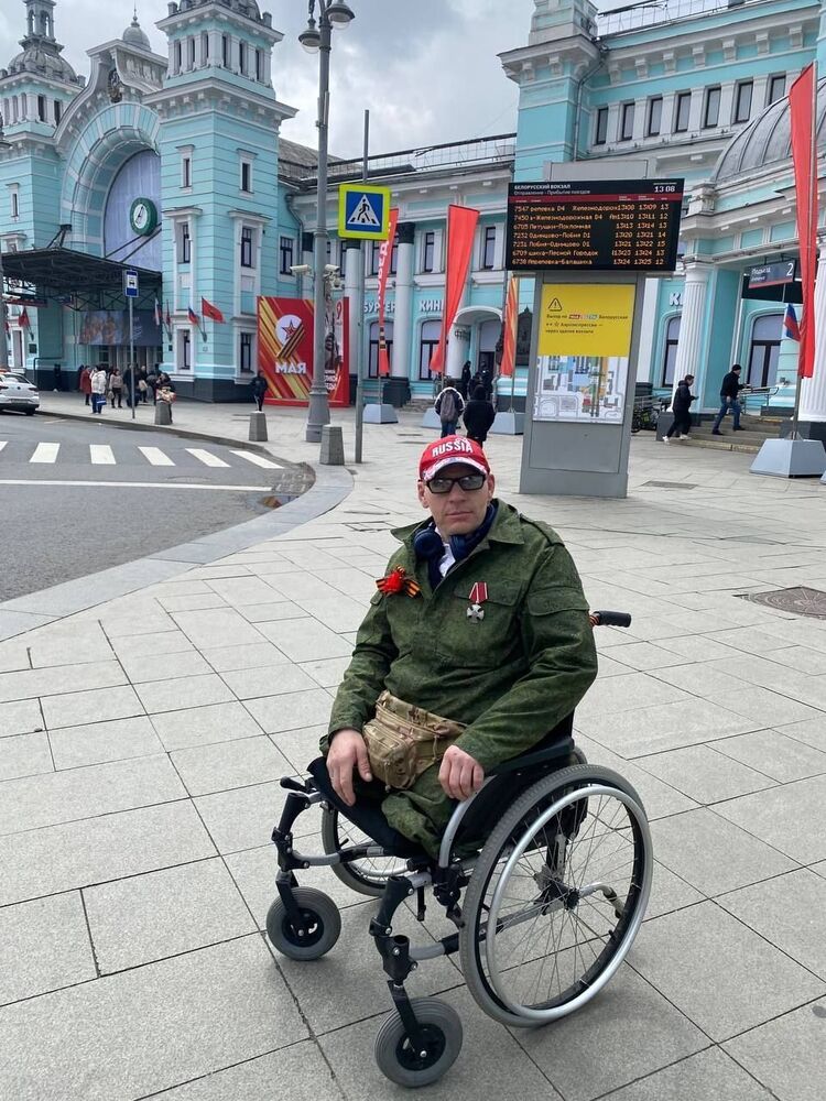  ,   Vladimir, 47 ,   c , 