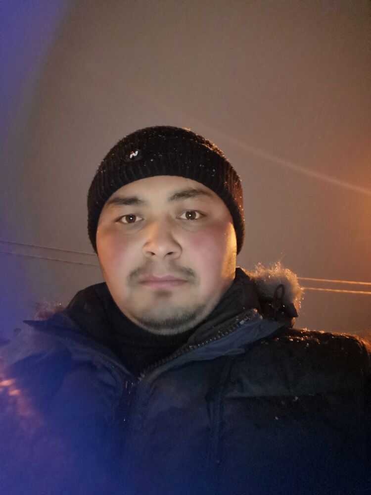  32635099  Salimjon, 30 ,    