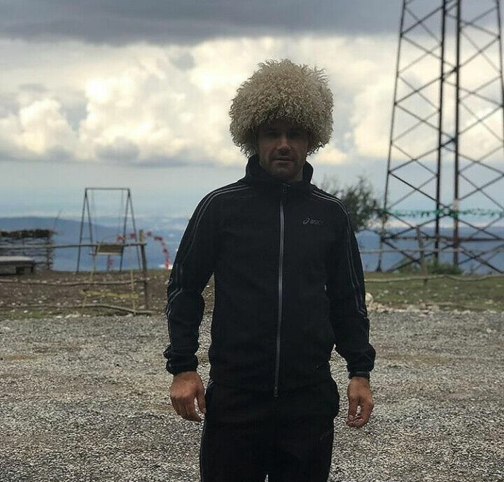  21587919  , 32 ,    