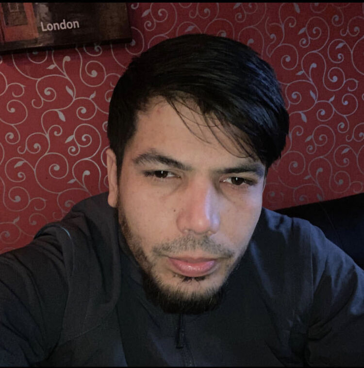  31174169  Jasurbek, 31 ,    
