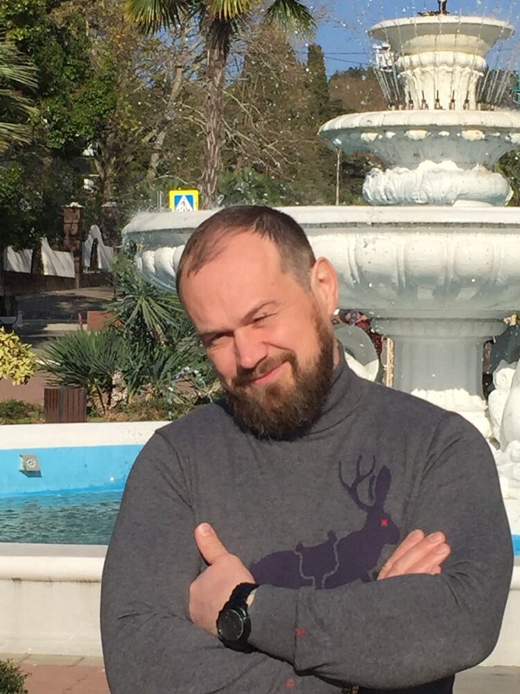  8513599  Alecs, 49 ,    