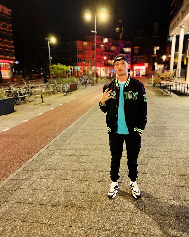  44983309  Vladyslav, 25 ,    Kudelstaart