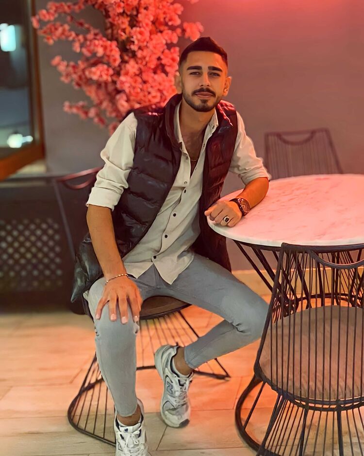  45307239  Samet, 28 ,    Utopia