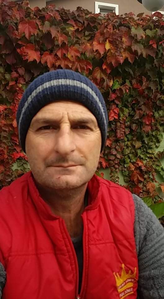  ,   Nugzar, 51 ,   ,   
