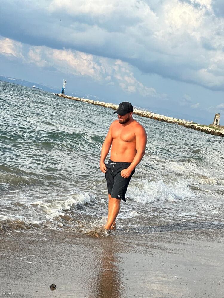  44958439  , 38 ,    Gebze