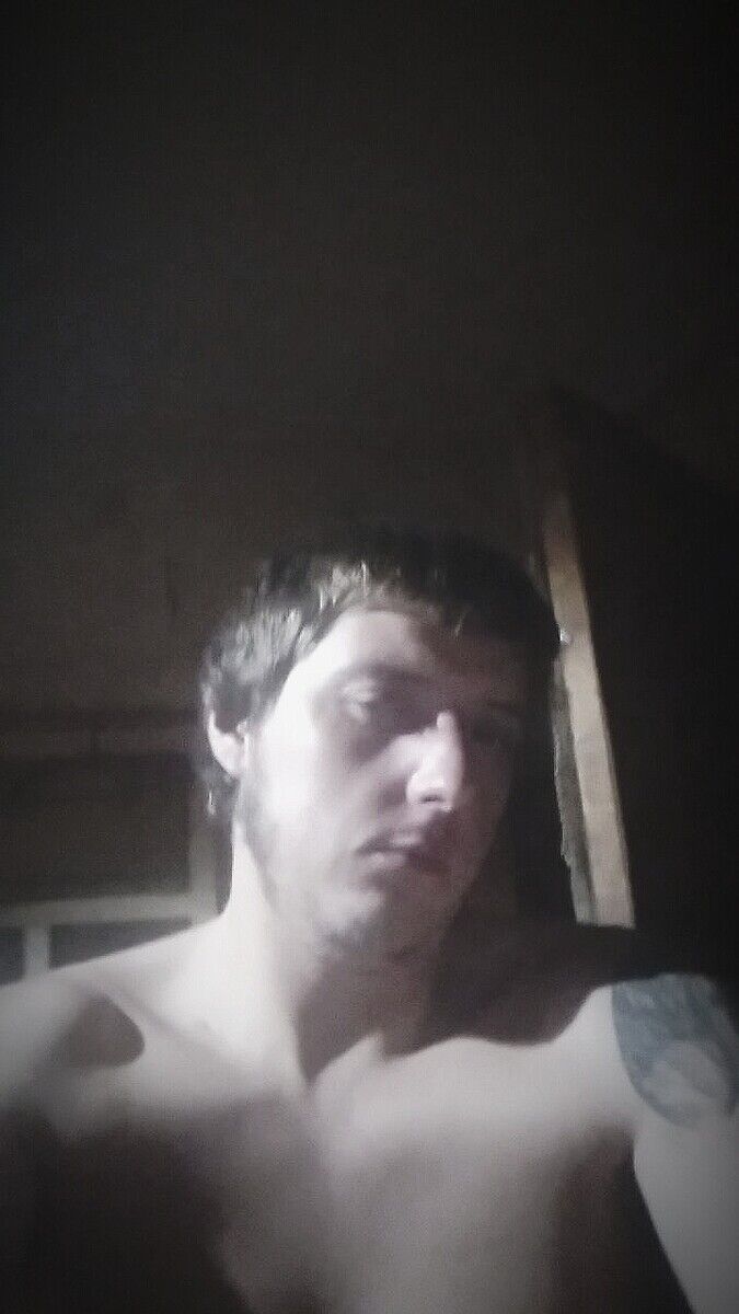  21204549  c well, 34 ,    