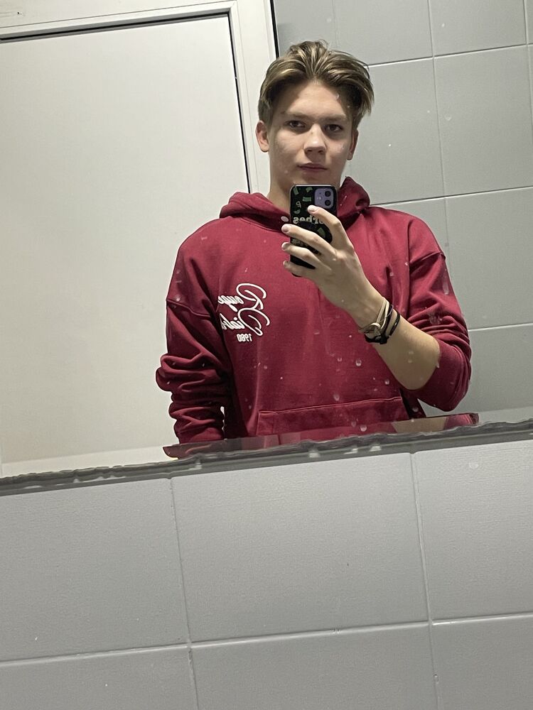  50397299  , 20 ,    Canary Wharf