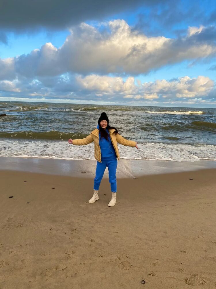  ,   Ani, 39 ,   ,   