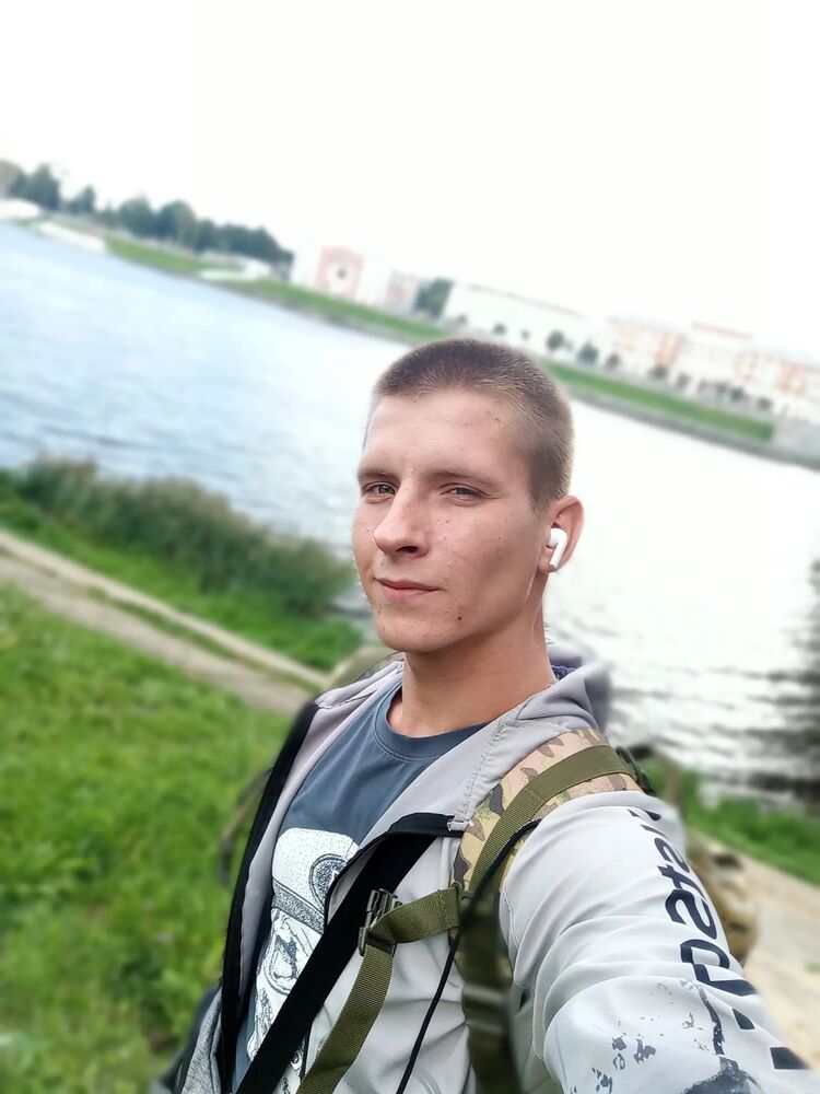  48288469  Aleksabr, 26 ,    