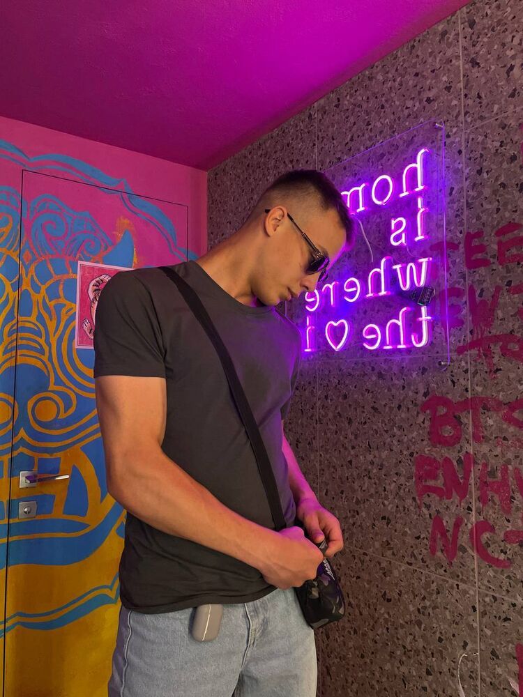 ���� 54972249 ����� ����, 19 ���, ���� ���������� � ������