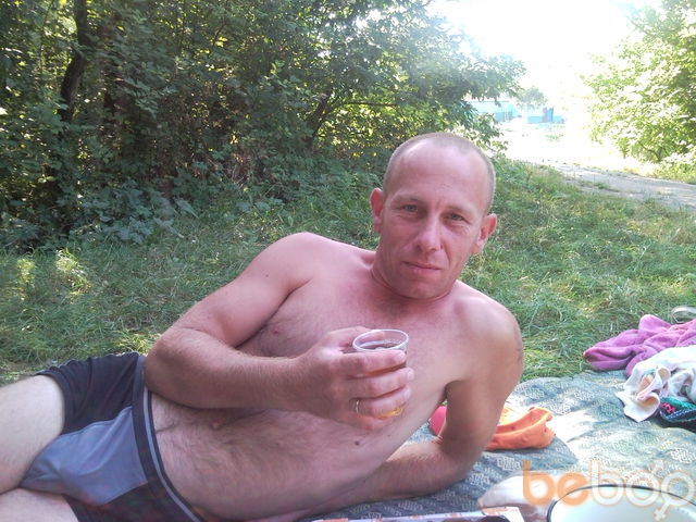  1267599  Viktor, 49 ,    