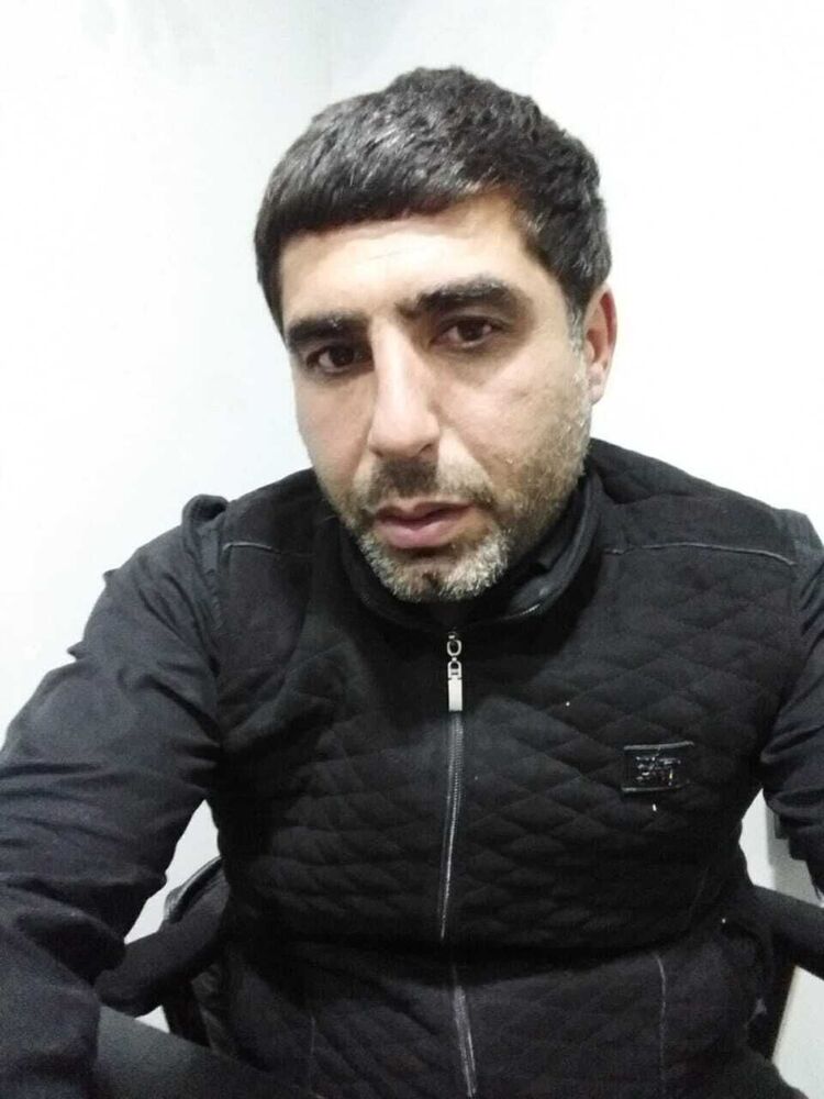  44106929  Serkan, 37 ,    