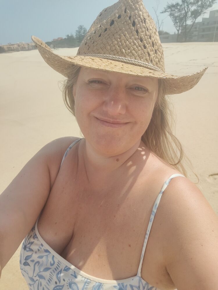  53962559  Ekaterina, 48 ,    -