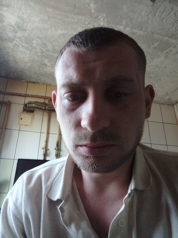  25604649  , 28 ,    