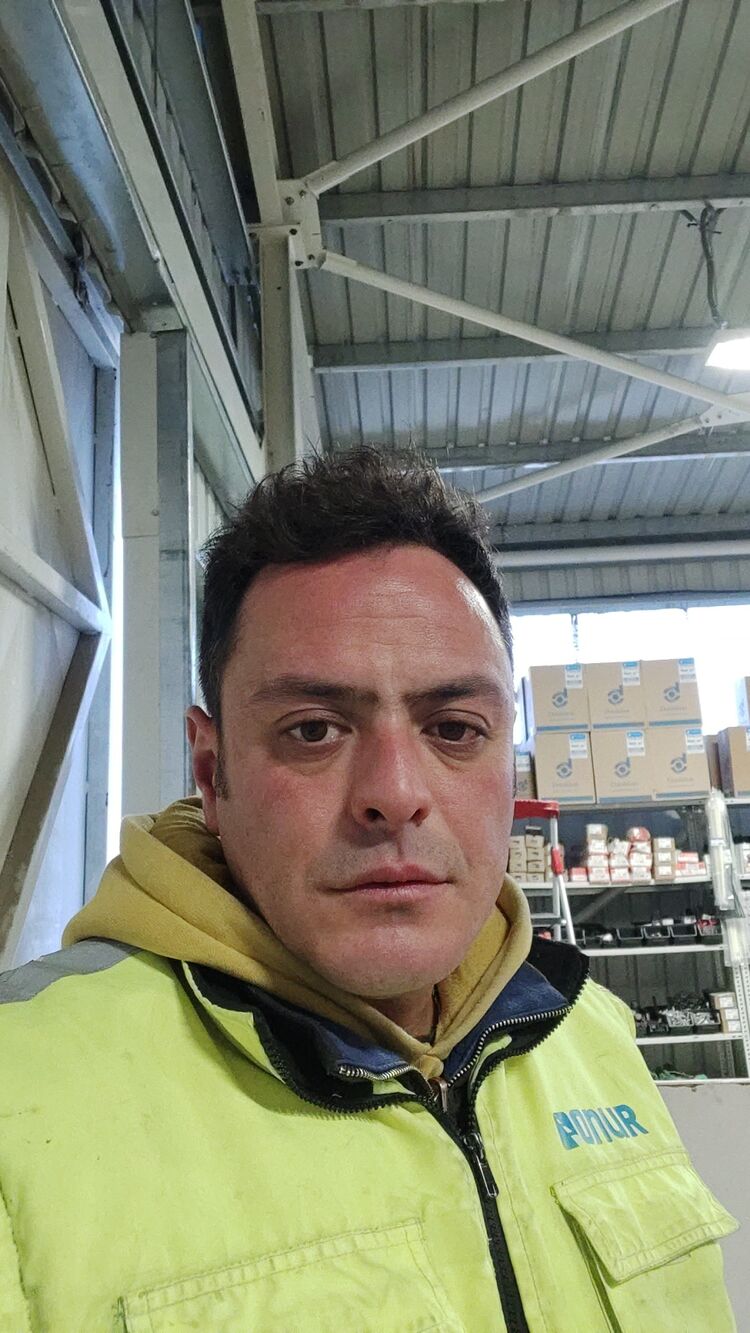  ,   Ilker, 41 ,   ,   