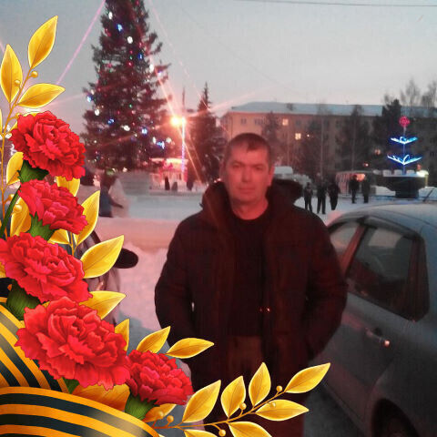  ,   Igor, 44 ,  