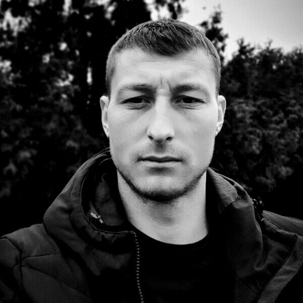  21884619  Bogdan, 33 ,    