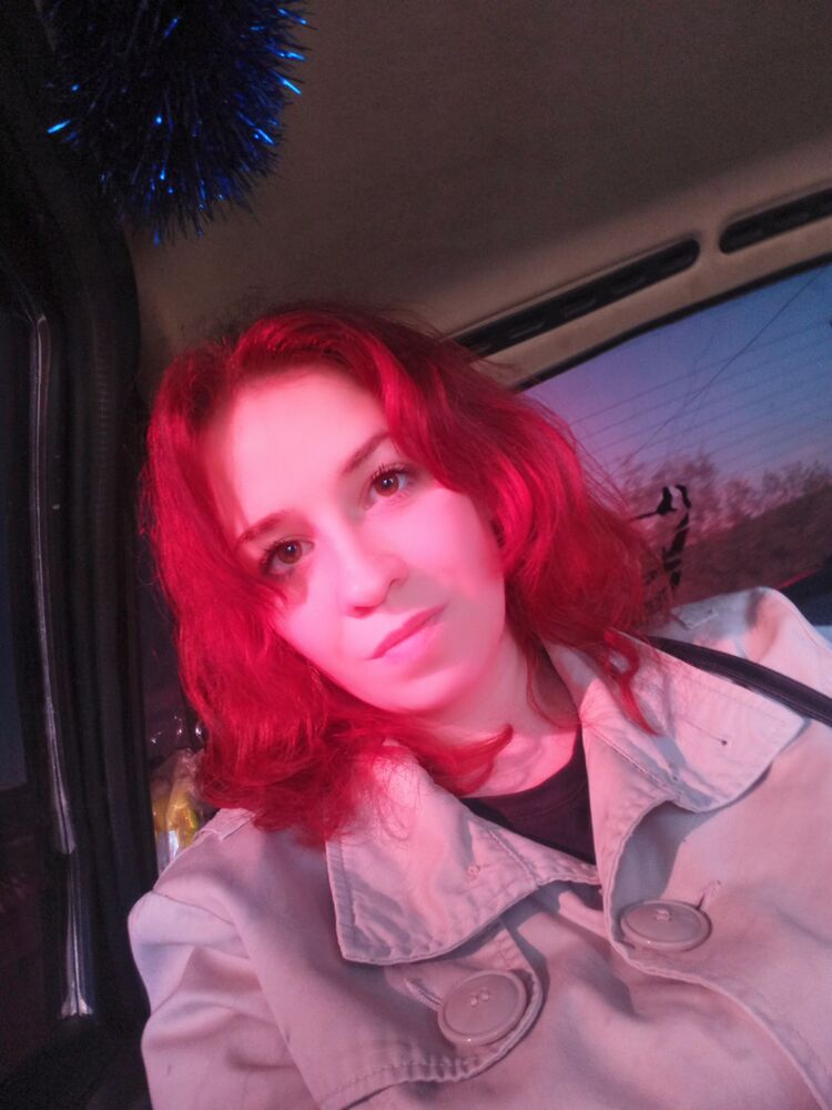  46873769  , 33 ,    