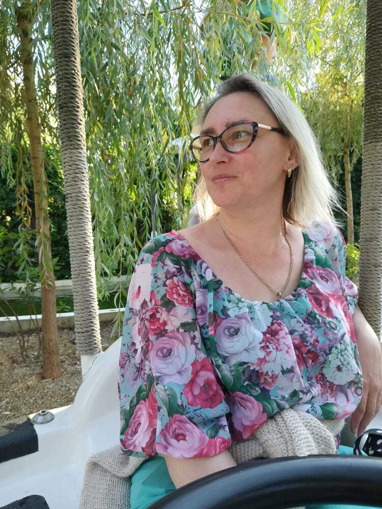  47088739  Viktorija, 47 ,    -
