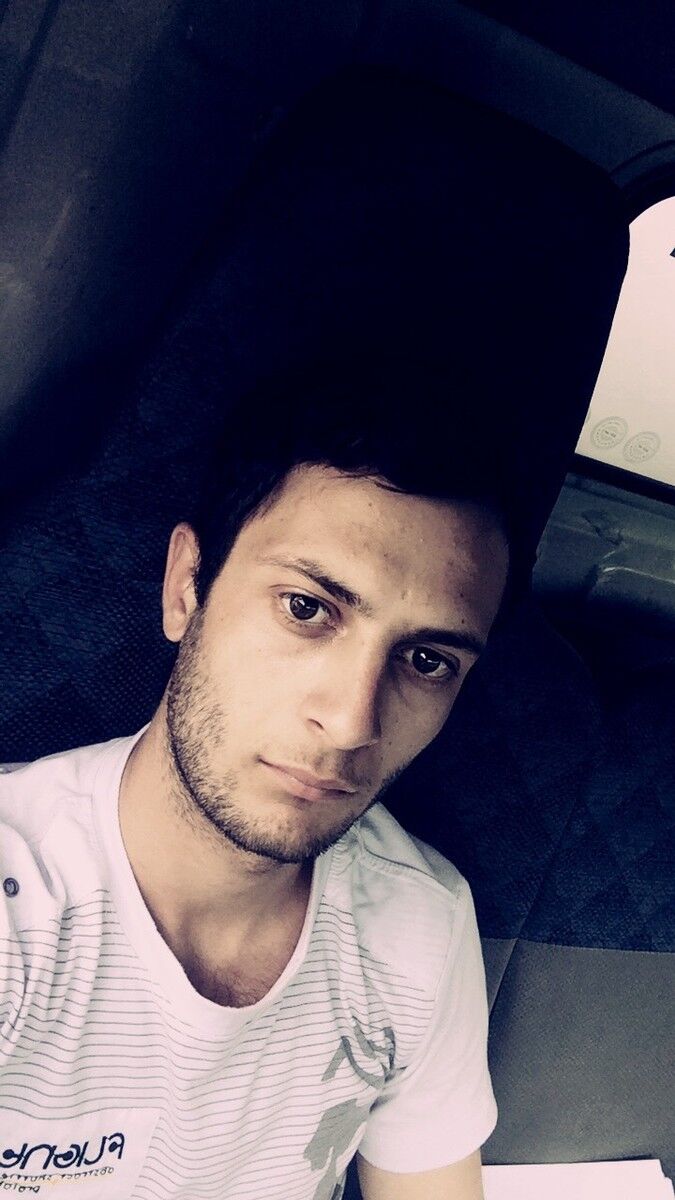  15775859  GUGAS, 28 ,    