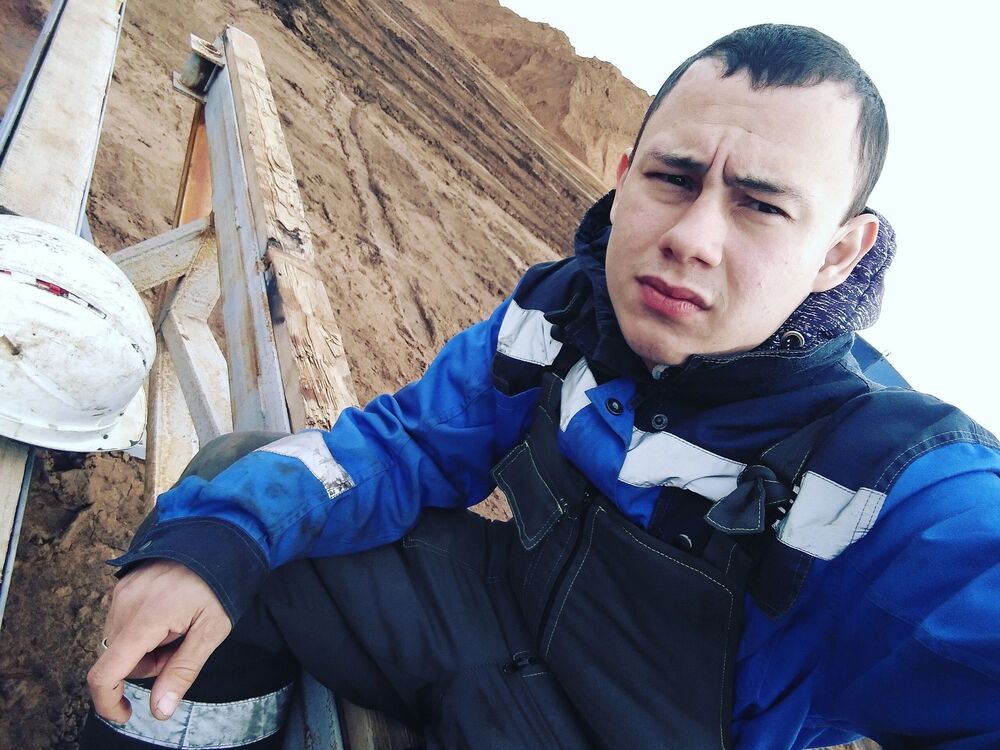  44899099  , 28 ,     