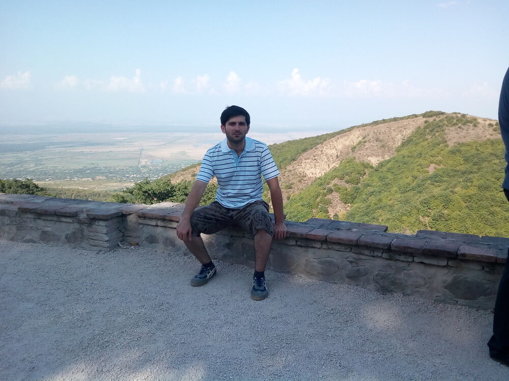  ,   Levani, 41 ,  