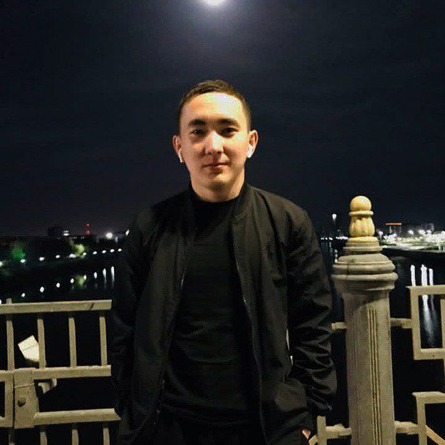  ,   Nurlykhan, 23 ,   ,   , c 