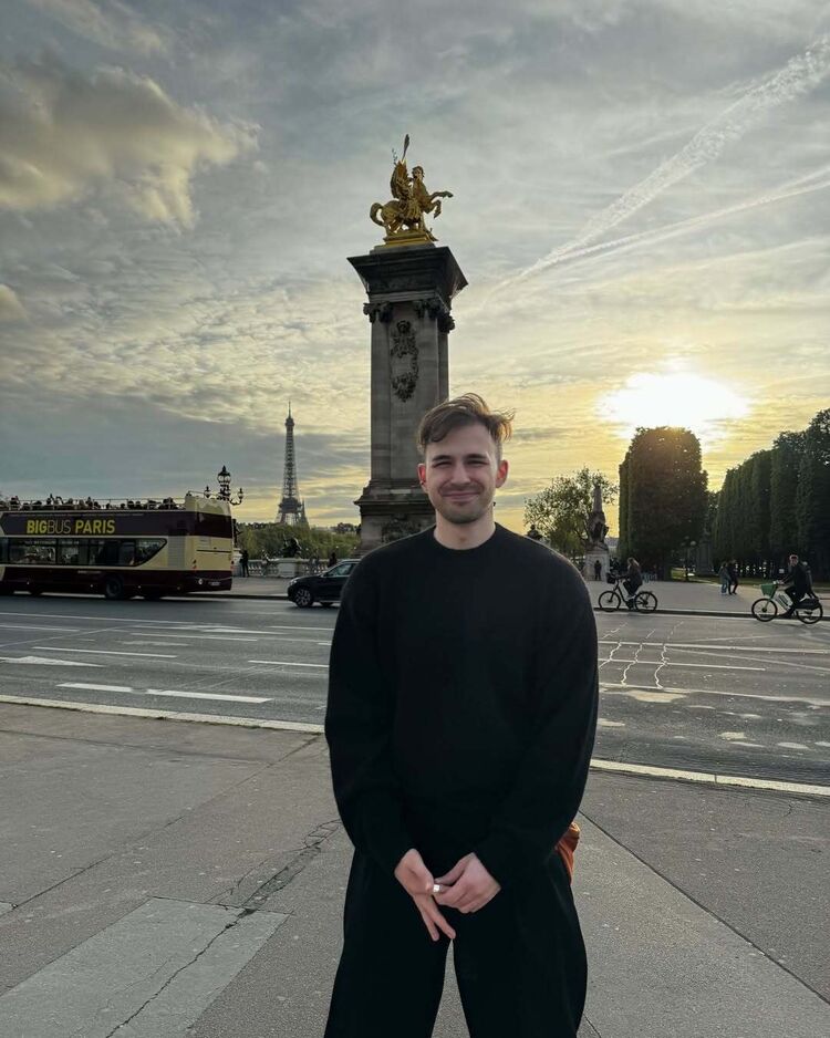 ���� 51648669 ������� Victor, 35 ���, ���� ���������� � ������