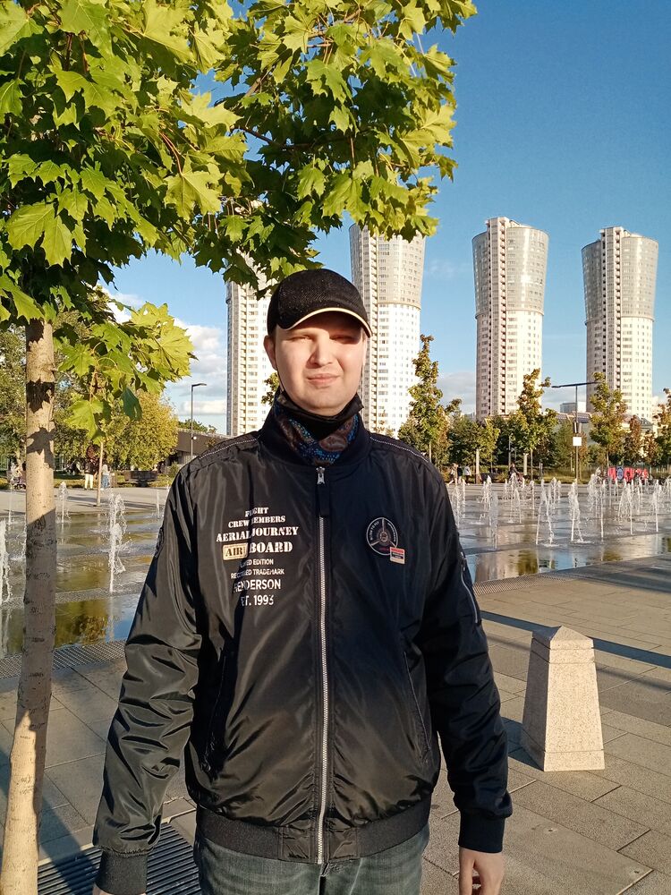 ���� 37703859 ������� ����, 32 ����, ���� ���������� � ������