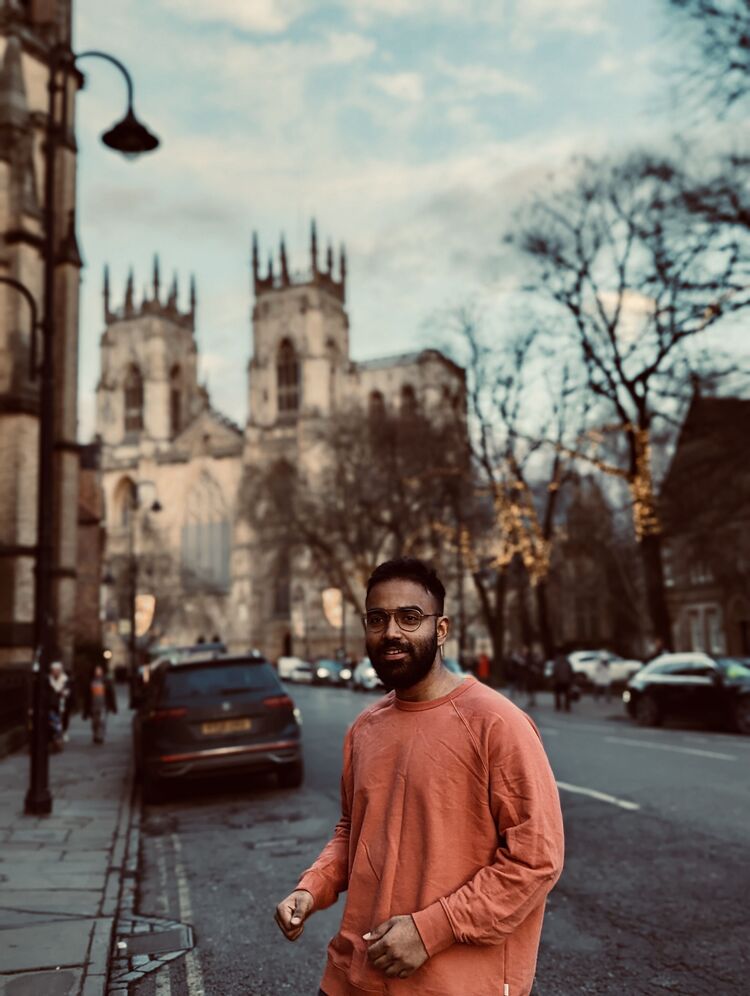  40563089  Manju, 28 ,    