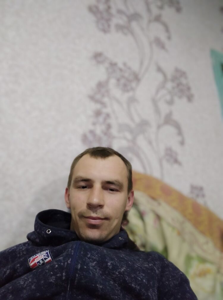  19188239  Andrei, 31 ,    