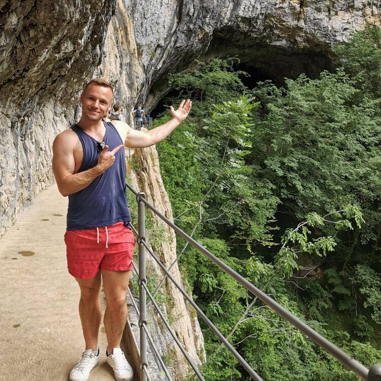  49754099  , 38 ,    --