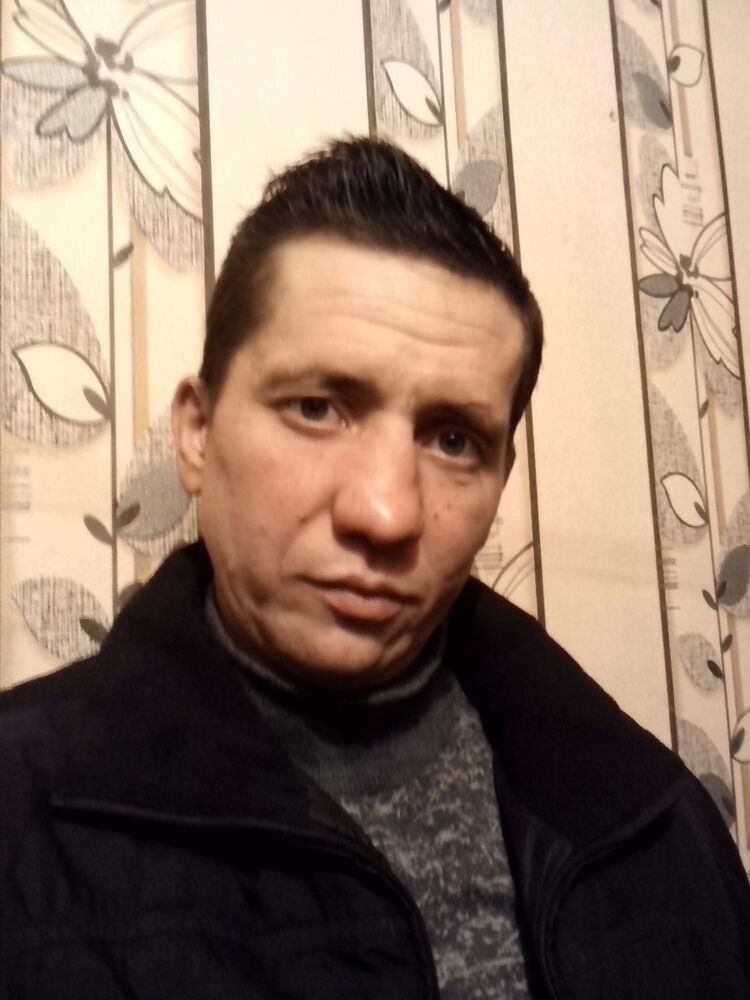  10748239  , 42 ,    