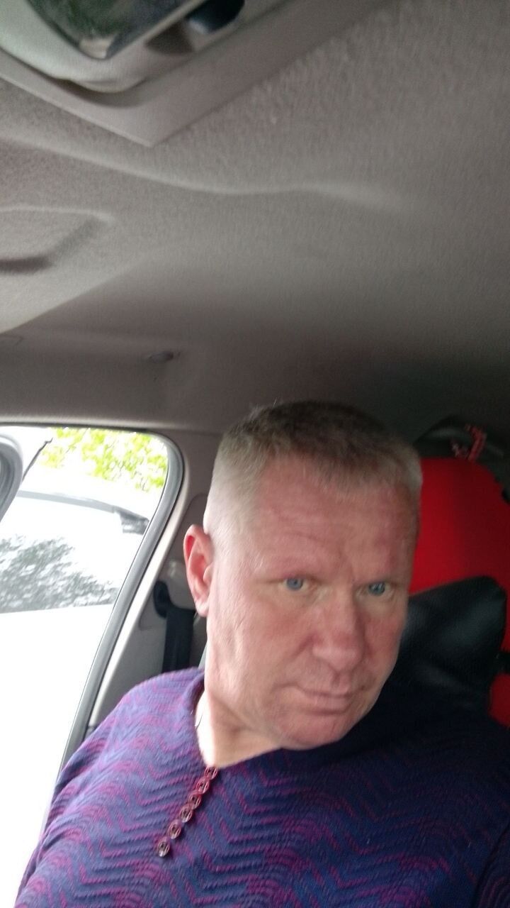 52948349  , 51 ,    