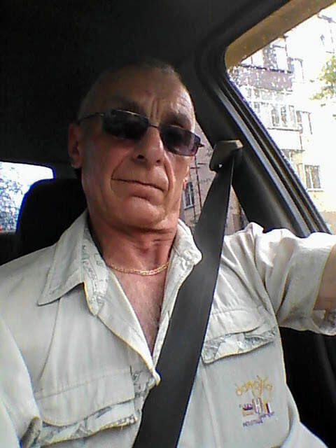  28730809  Gennadiy, 66 ,    