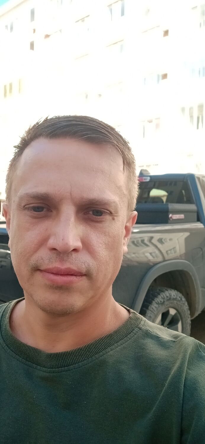  54143119  Maxim, 41 ,    